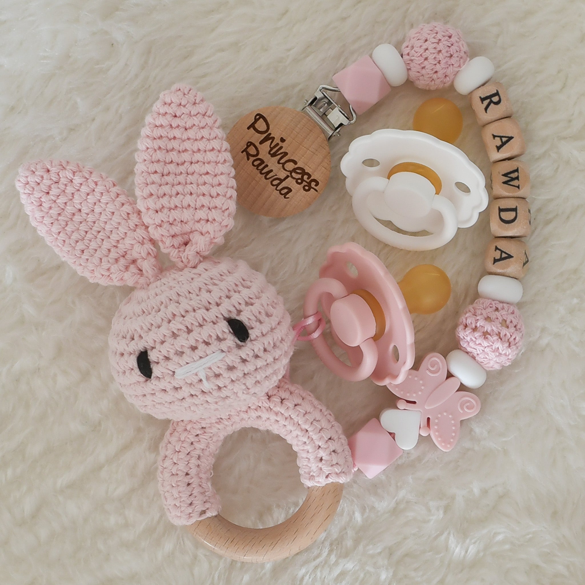Arbii Crochet Pacifier Clip - Pink Arbii Crochet Pacifier Clip - Pink