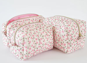 Makeup bags Qatar 
Tote bags Qatar
Weekend tote bags Qatar 
Makeup pouch 
Quilted makeup bags for Qatar
حقائب المكياج قطر 
حقائب نسائيه قطر 