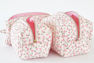Makeup bags Qatar 
Tote bags Qatar
Weekend tote bags Qatar 
Makeup pouch 
Quilted makeup bags for Qatar
حقائب المكياج قطر 
حقائب نسائيه قطر 