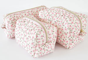 Makeup bags Qatar 
Tote bags Qatar
Weekend tote bags Qatar 
Makeup pouch 
Quilted makeup bags for Qatar
حقائب المكياج قطر 
حقائب نسائيه قطر 