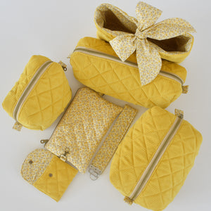 Makeup bags Qatar 
Tote bags Qatar
Weekend tote bags Qatar 
Makeup pouch 
Quilted makeup bags for Qatar
حقائب المكياج قطر 
حقائب نسائيه قطر 