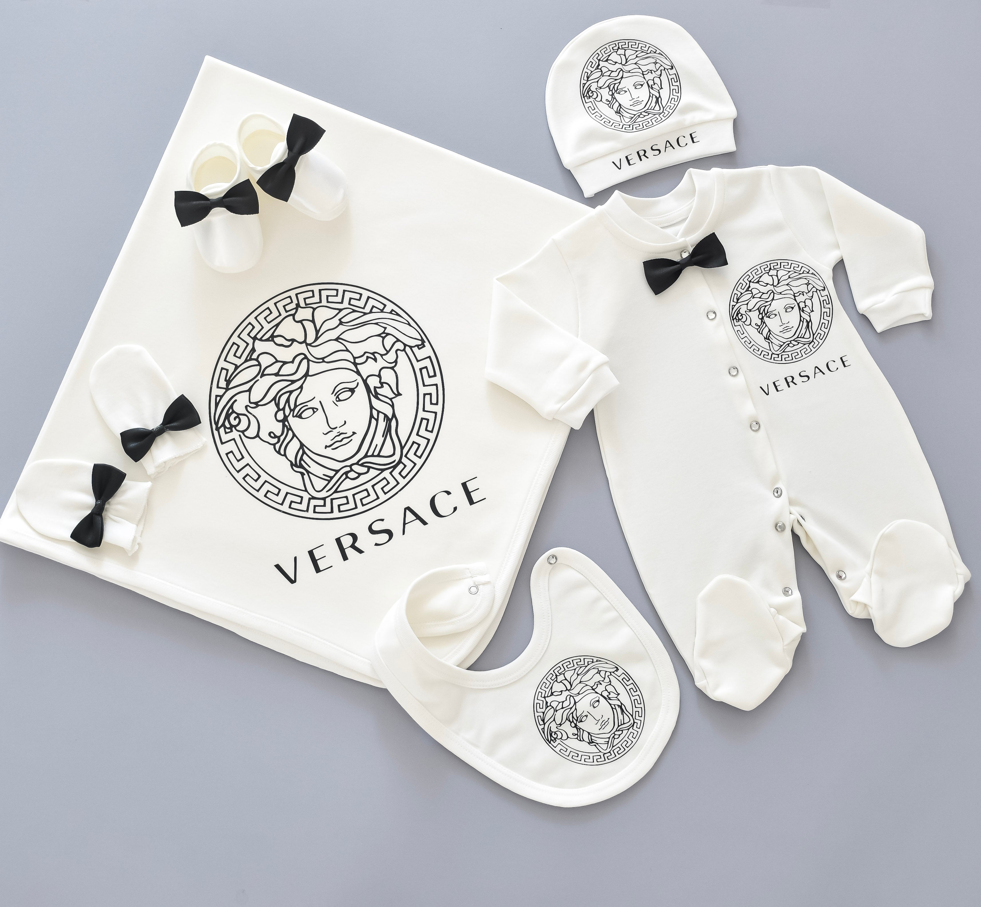 Versace Inspired Newborn Baby Set - 6 Pieces Set – Tianoor